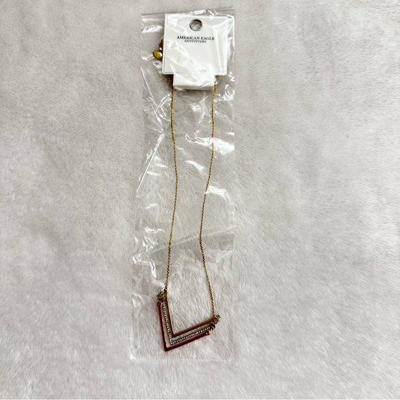 Britton’s eBoutique FREE SHIPPING & Selected Item for Buyers! - Picture 4 of 9